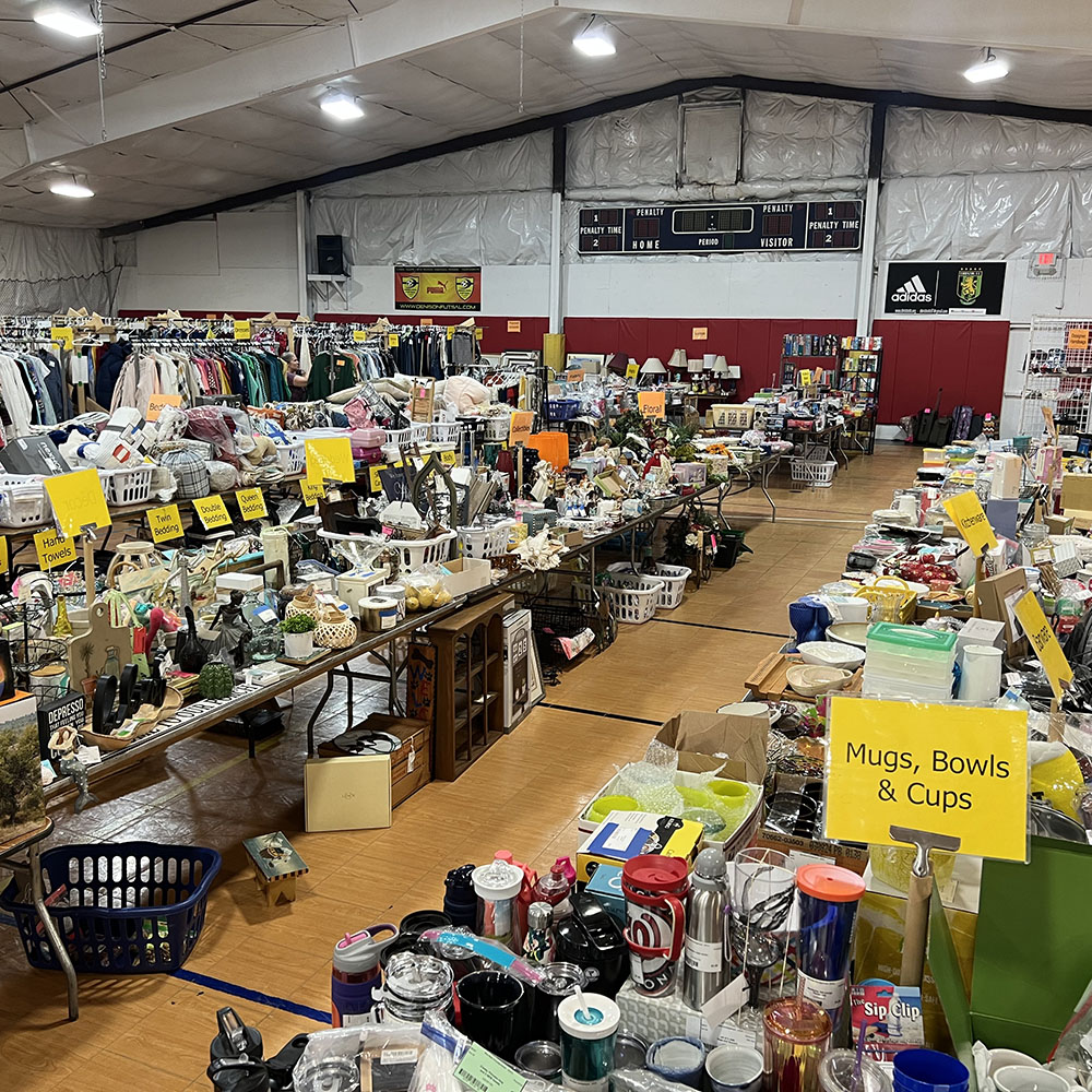 Items such as decor, home goods, etc., available at She Sale Ladies Consignment in Anne Arundel County, Maryland.